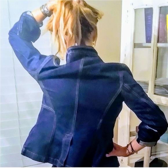 Women's Denim Jacket - Picture 7 of 10